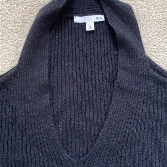 ROI Sweater - Picture 4 of 7